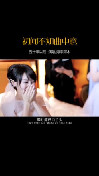 逃离黑与白的房间
