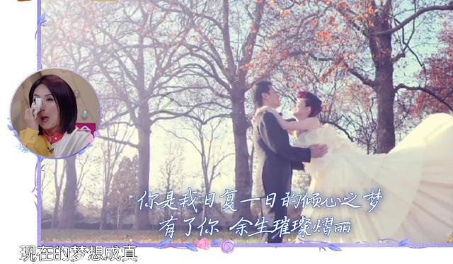 各位大佬帮我看一下这个女孩是怎样心思吧。他很少主动找我聊天的。之前她找过我借她600块钱？游戏画面