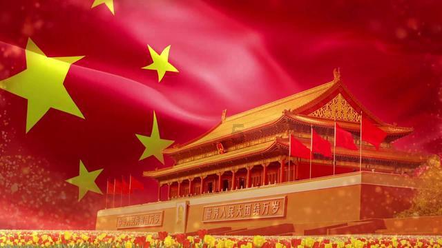 各位大佬帮我看一下这个女孩是怎样心思吧。他很少主动找我聊天的。之前她找过我借她600块钱？游戏画面